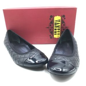NEW Vaneli Serene Ballet Flat
